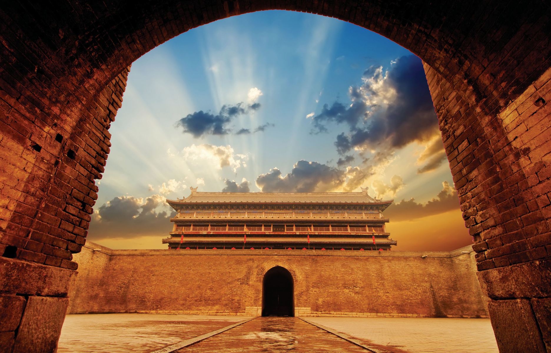 Xi’an: Where Ancient Glory Meets Everyday Warmth